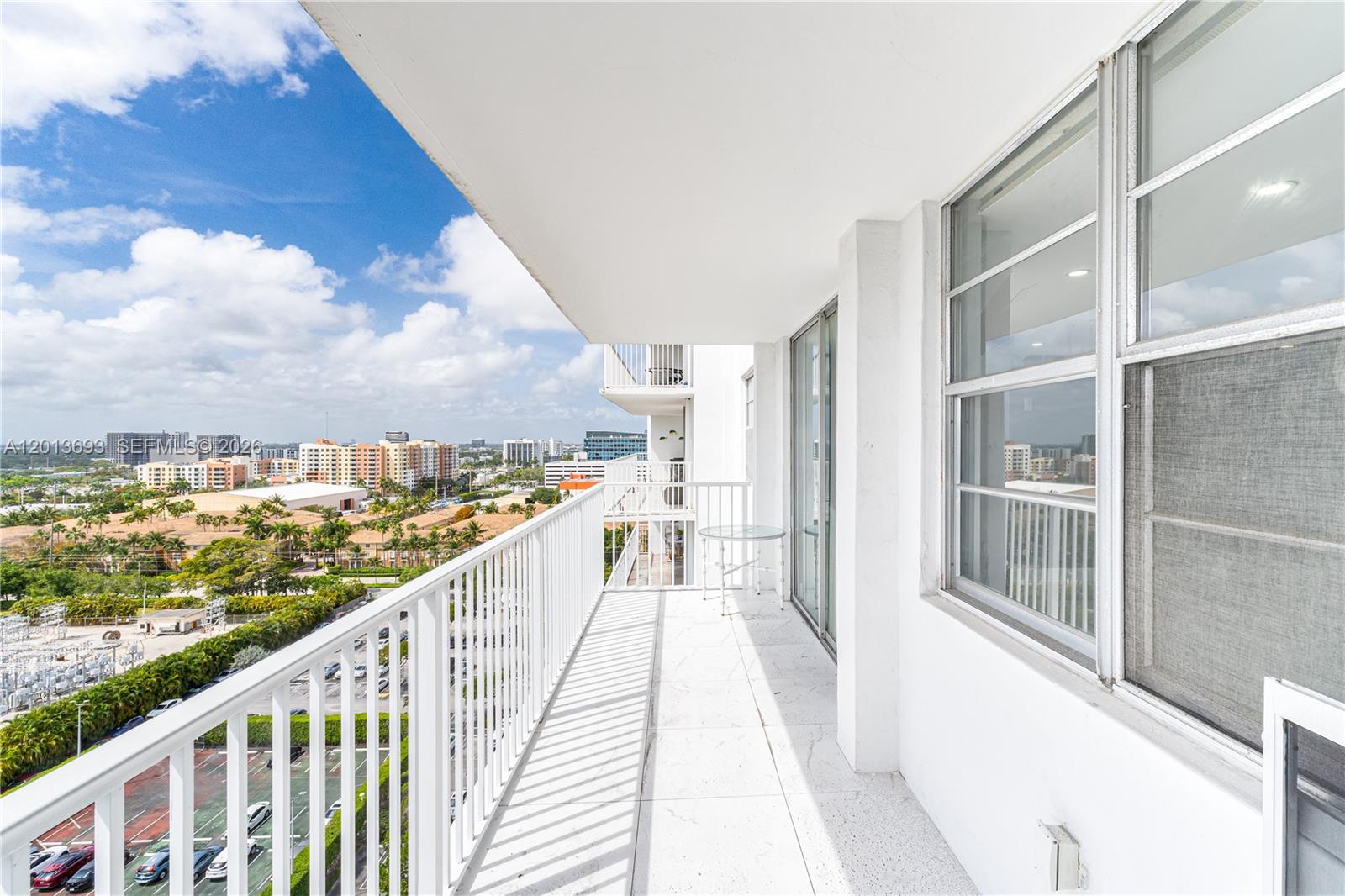 ADMIRALS PORT CONDO-EAST - Residential