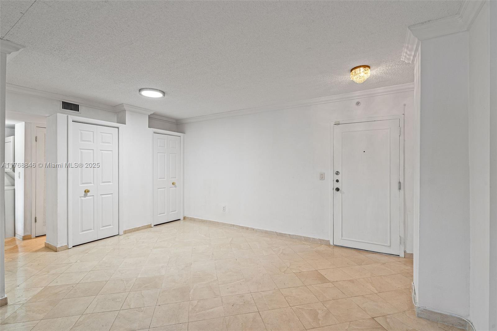 77 Crandon Blvd 2B