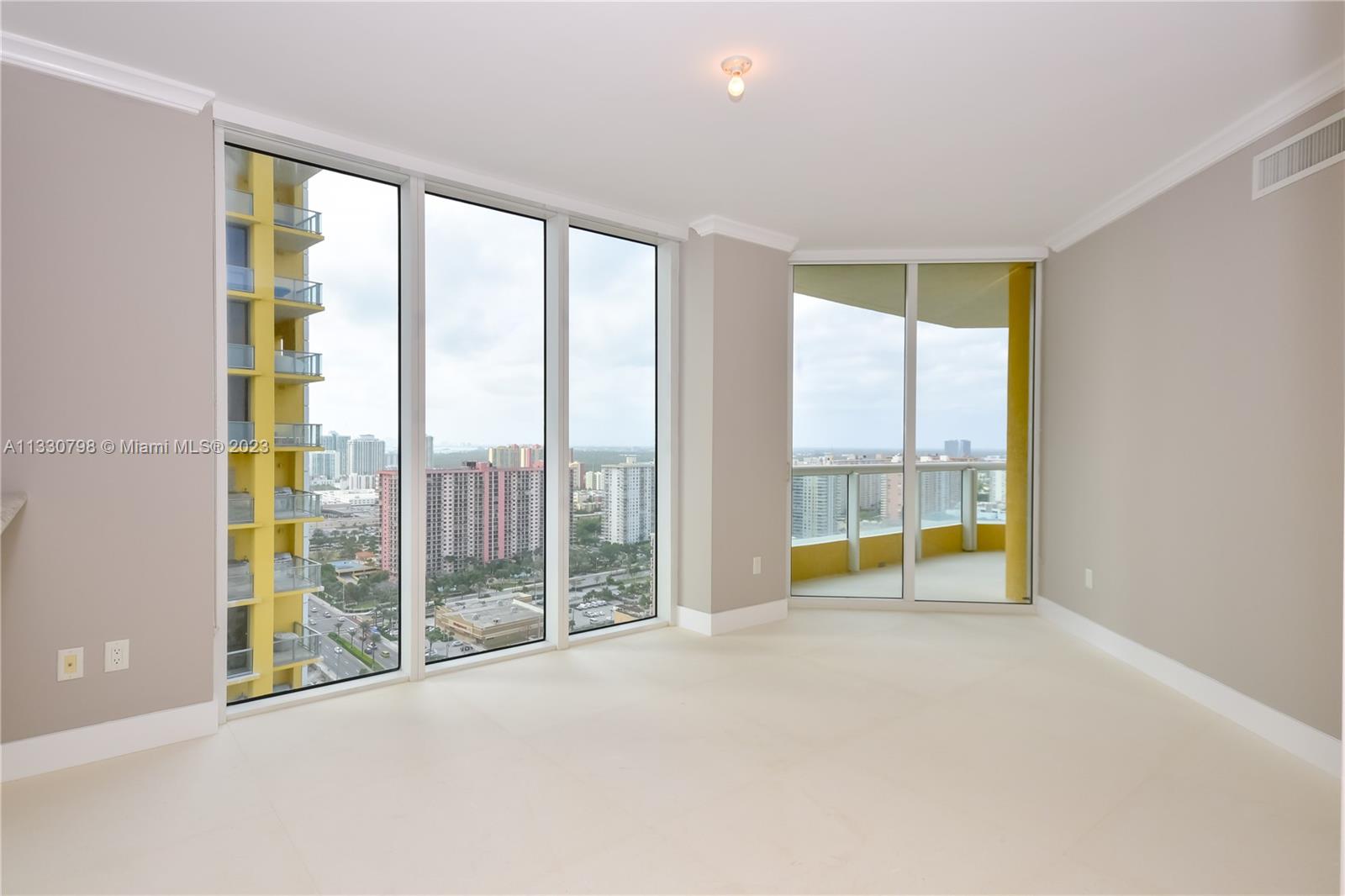 ACQUALINA OCEAN RESIDENCE - Residential Lease