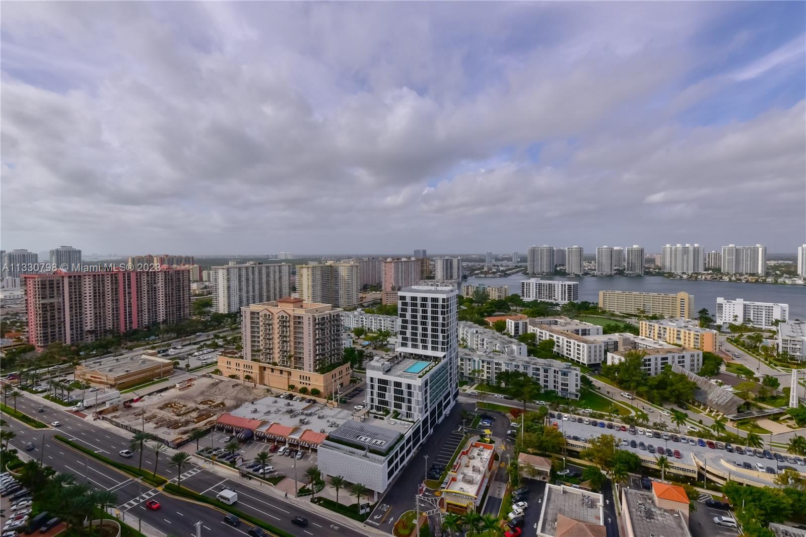 ACQUALINA OCEAN RESIDENCE - Residential Lease