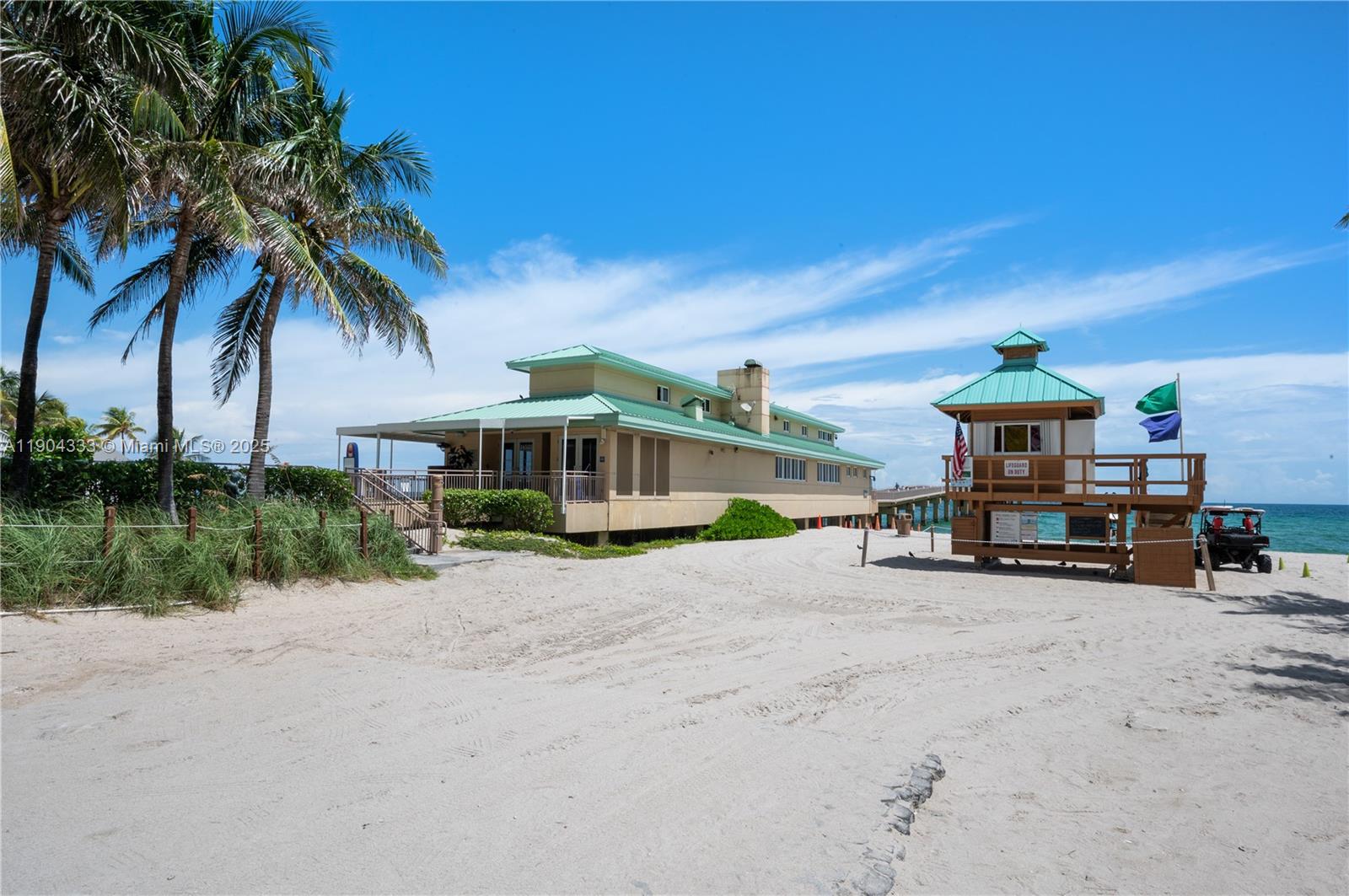 LA PERLA CONDO - Residential Lease