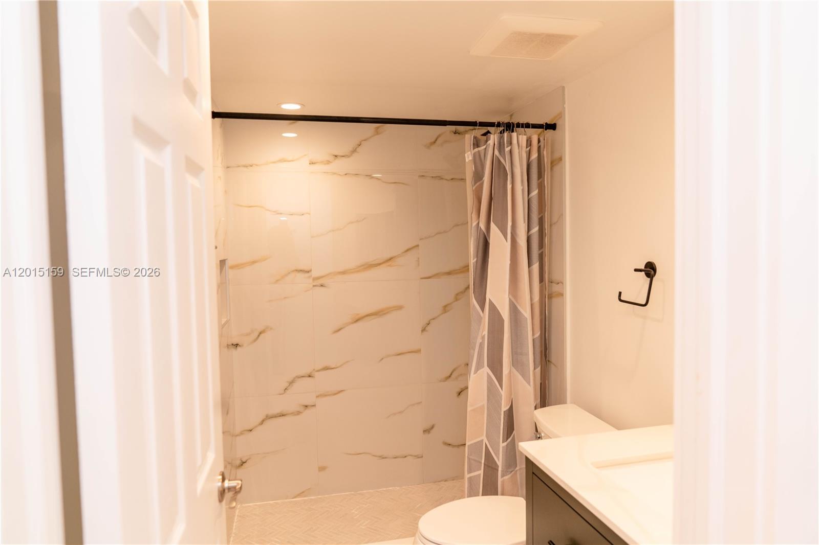 ABACO VILLAGE F CONDO - Residential