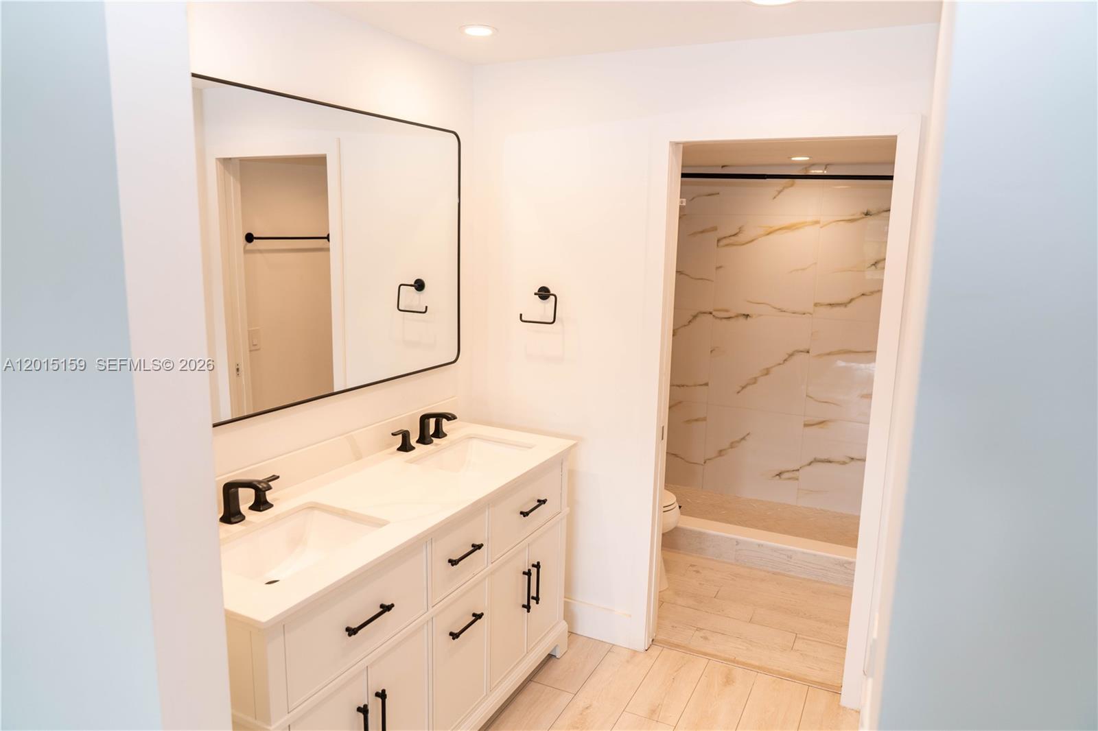 ABACO VILLAGE F CONDO - Residential