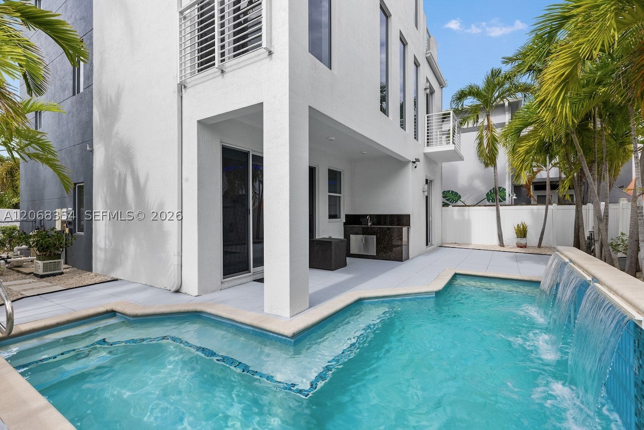1000 SW 4th Ave