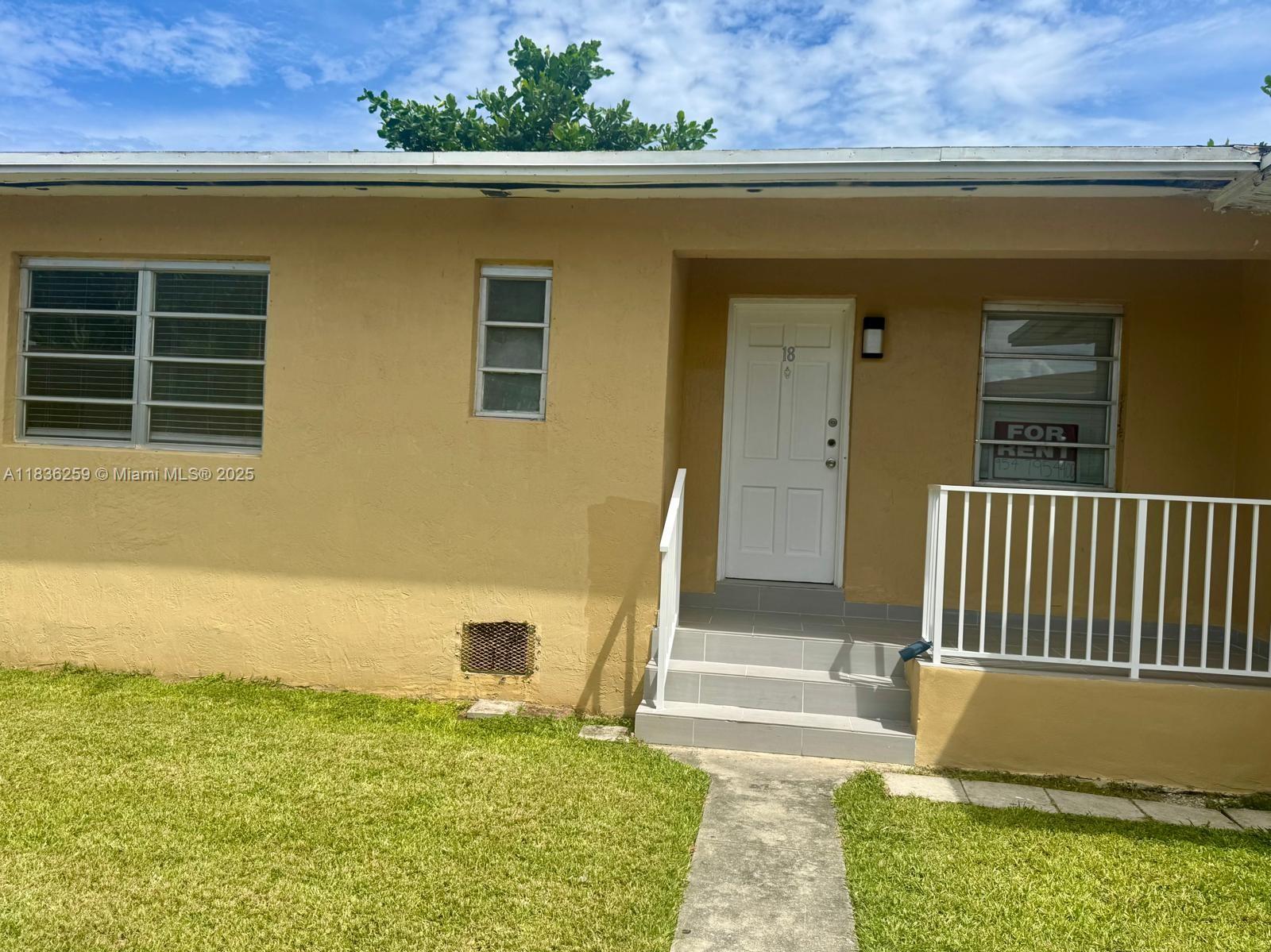 Fully remodeled 1 bed / 1 bath unit in the heart of Miami Beach! Features a full kitchen, fresh paint, remote-controlled ceiling fan, and central A/C—the only unit in the building with it! Enjoy a spacious living room and bedroom, walk-in closet, and dual private entrances. Located in a quiet, well-kept neighborhood with the perks of island living. Quick approval—don’t miss this rare gem!