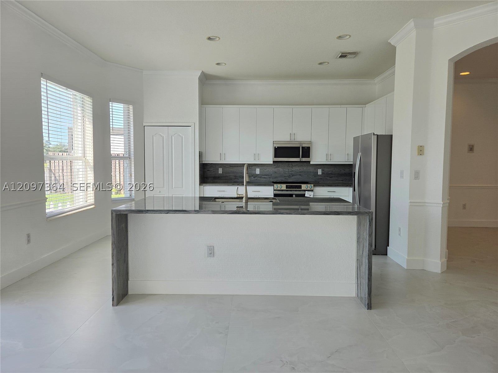 View photos, virtual tours, details... 16240 SW 66 ST