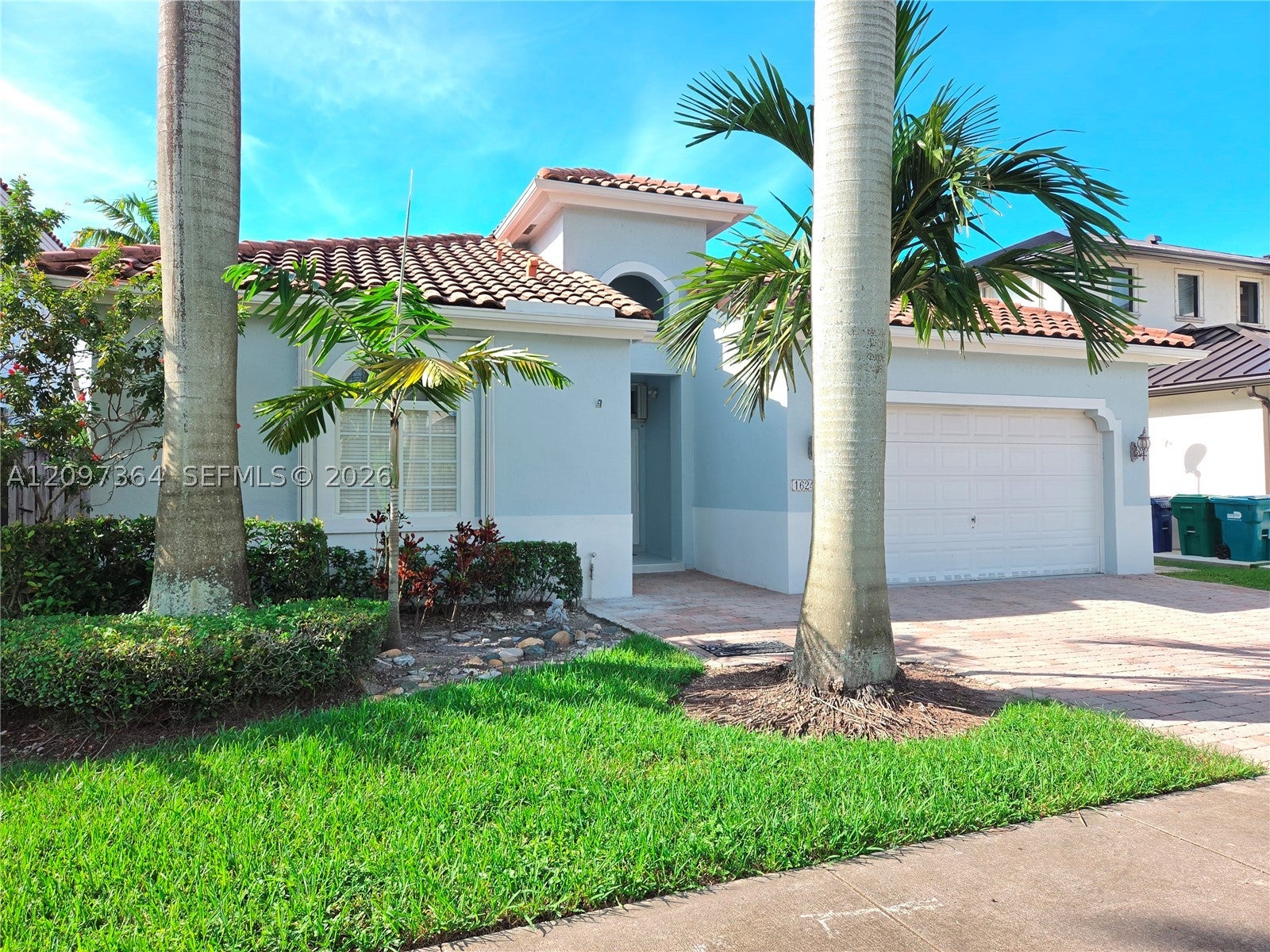 View photos, virtual tours, details... 16240 SW 66 ST