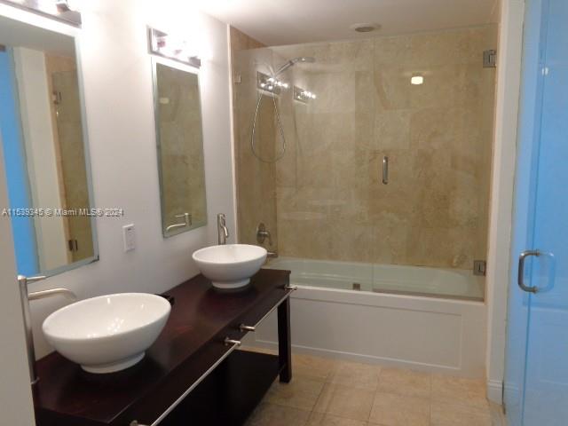 WIND CONDO - Residential Lease