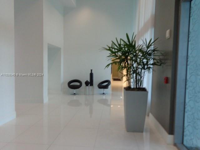 WIND CONDO - Residential Lease