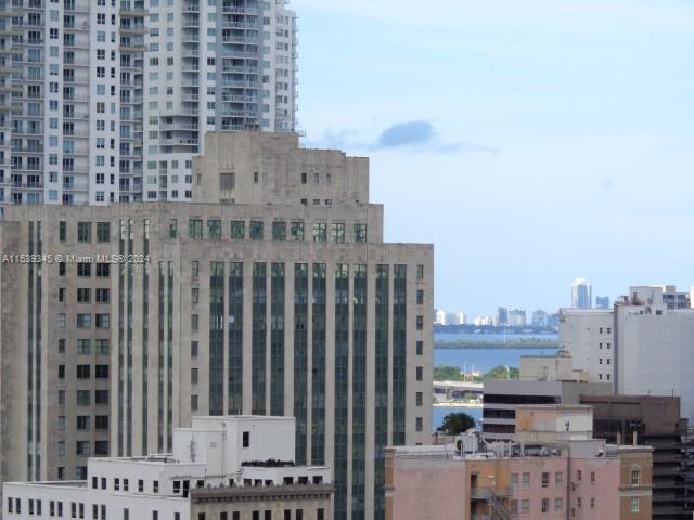 WIND CONDO - Residential Lease