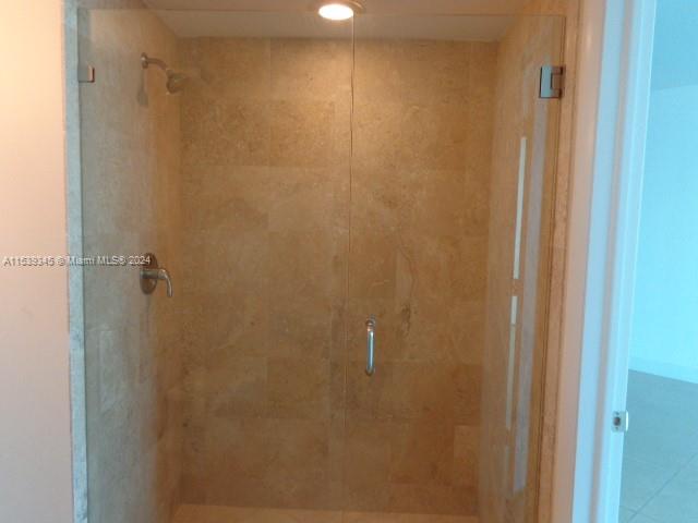 WIND CONDO - Residential Lease