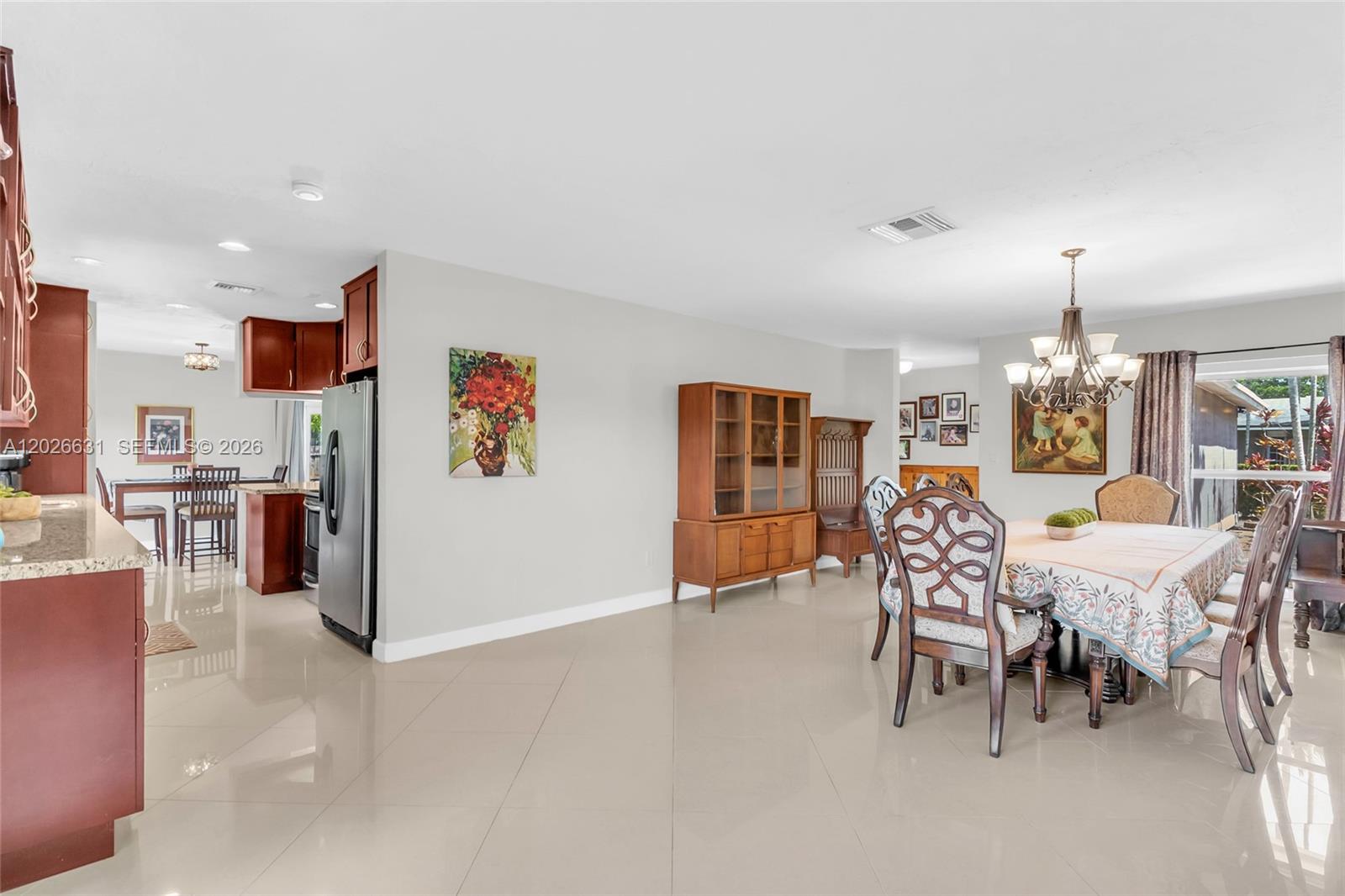 BEL AIRE - Residential