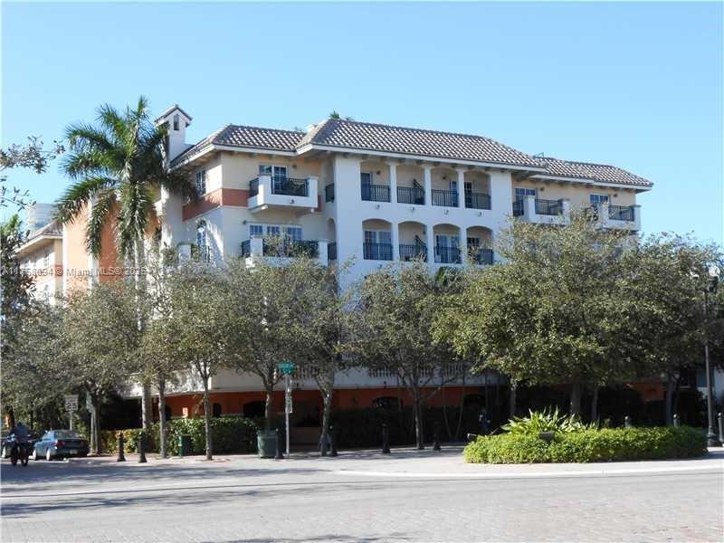 Property for Sale at 300 Euclid Ave 209, Miami Beach, Miami-Dade County, Florida - Bedrooms: 2 
Bathrooms: 3  - $1,090,000