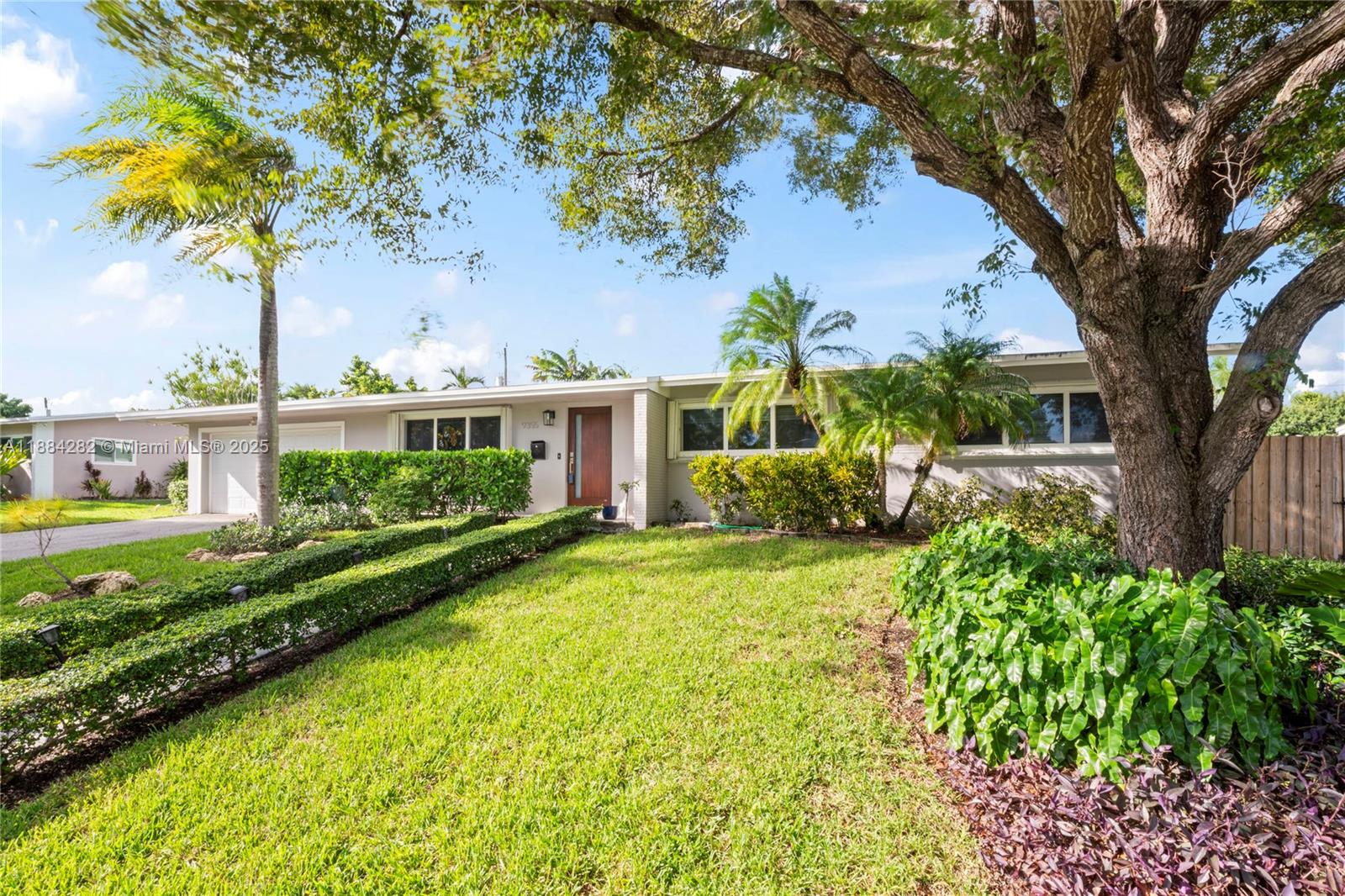 ORCHARD ESTATES - Residential Lease