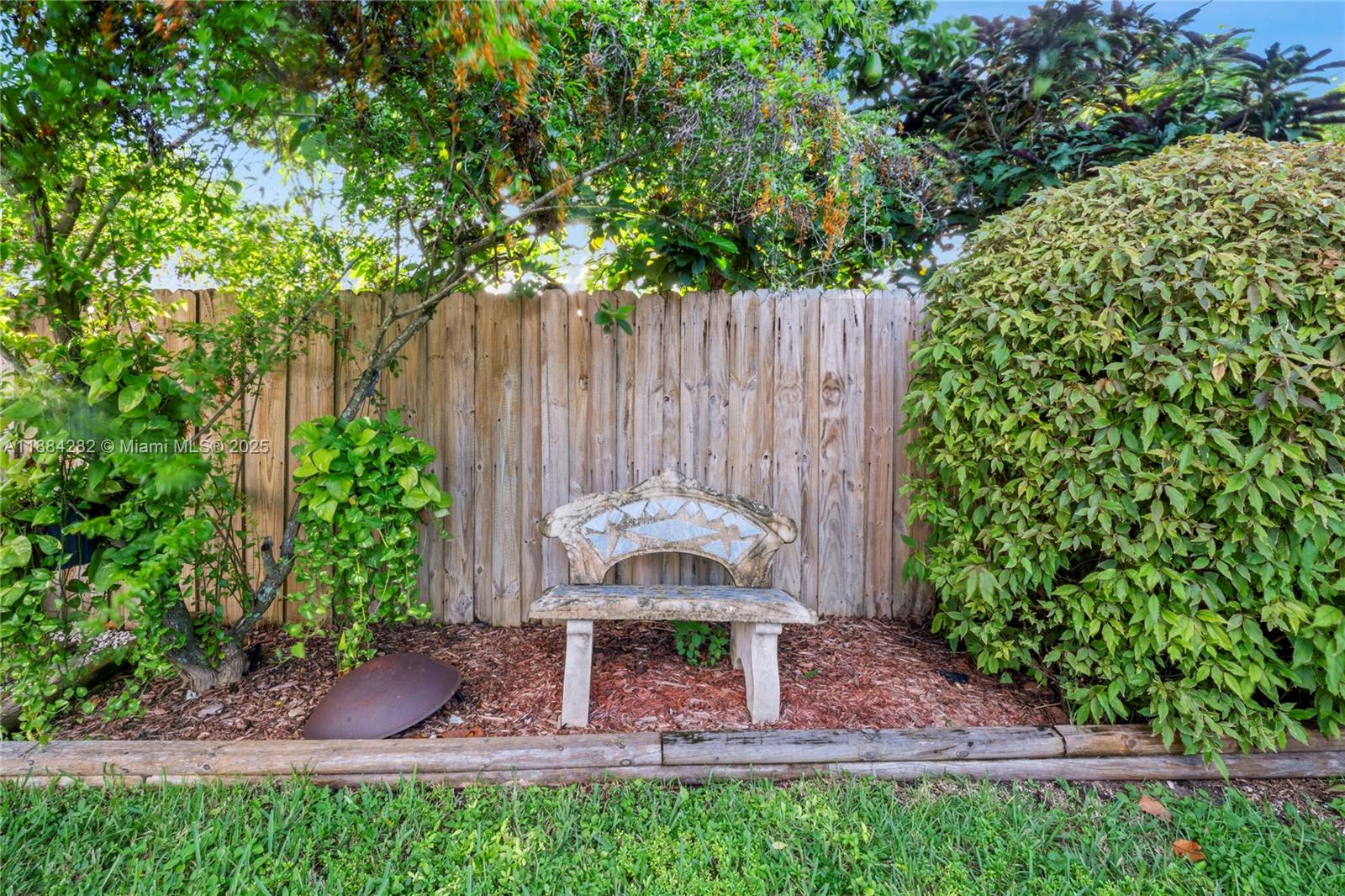 ORCHARD ESTATES - Residential Lease