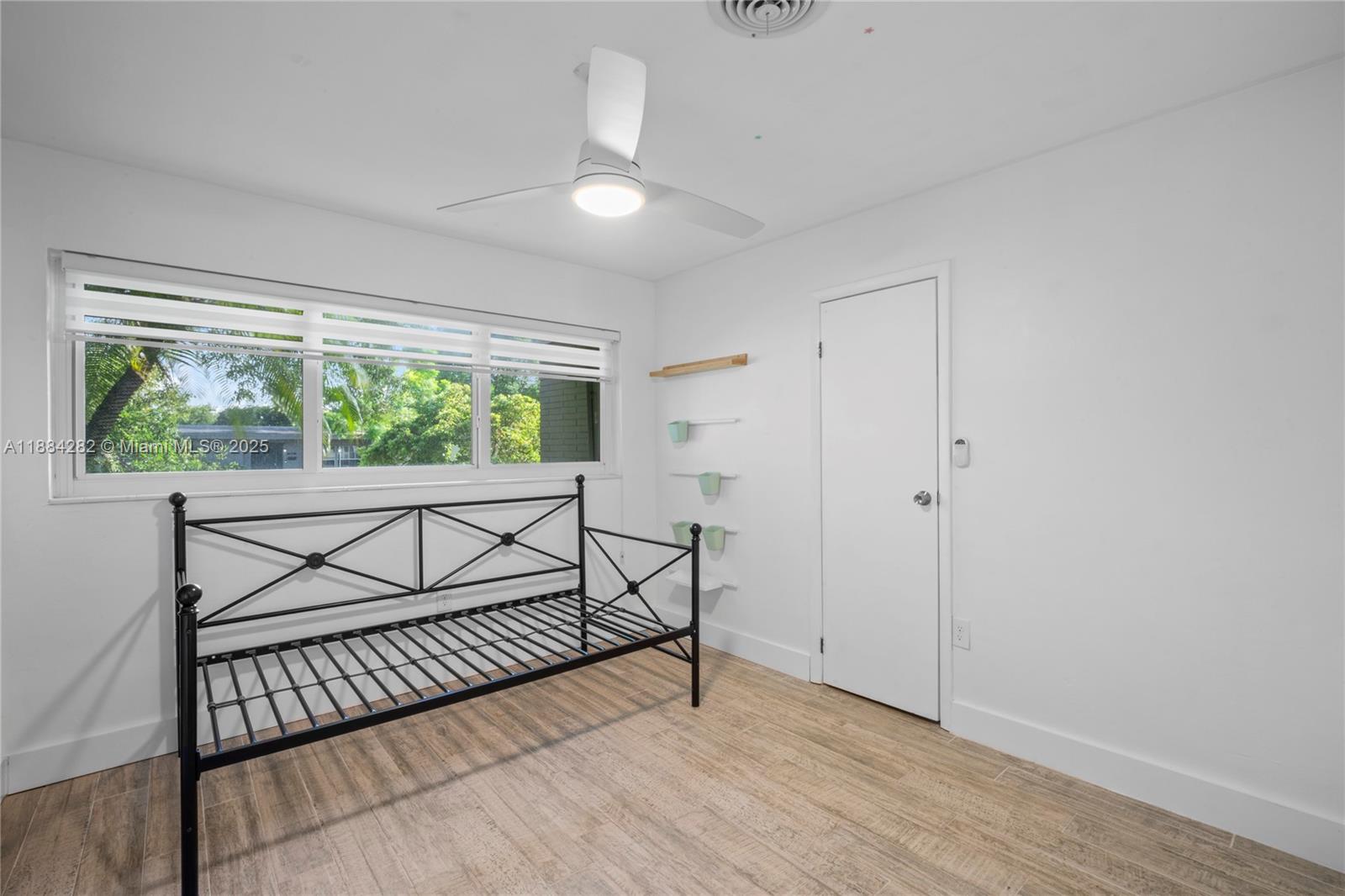 ORCHARD ESTATES - Residential Lease