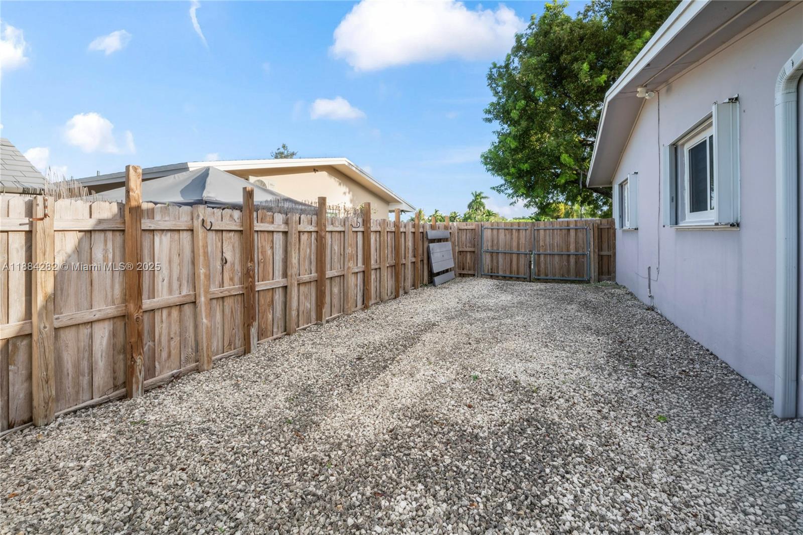 ORCHARD ESTATES - Residential Lease