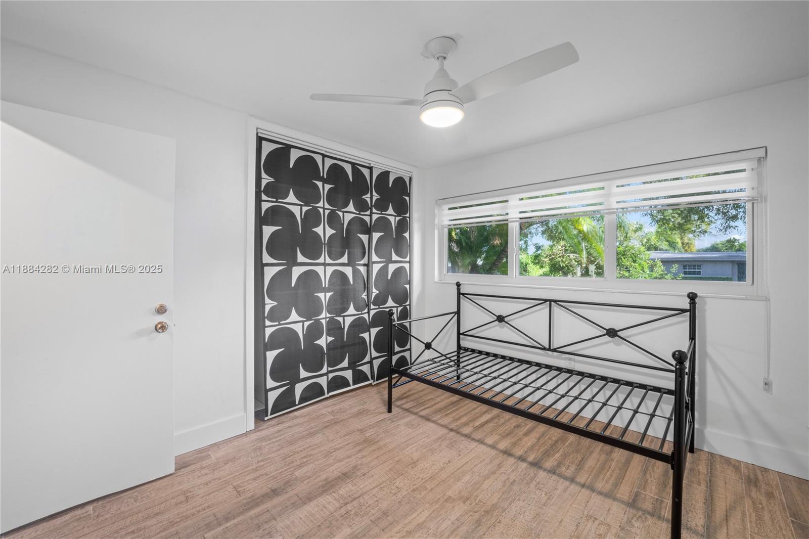 ORCHARD ESTATES - Residential Lease