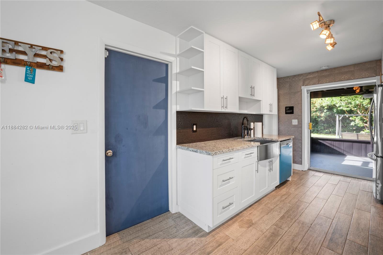 ORCHARD ESTATES - Residential Lease