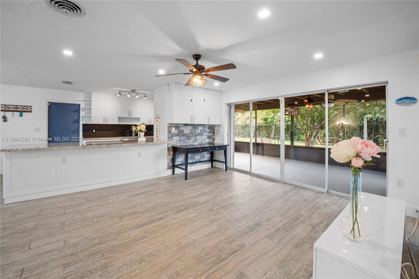 ORCHARD ESTATES - Residential Lease