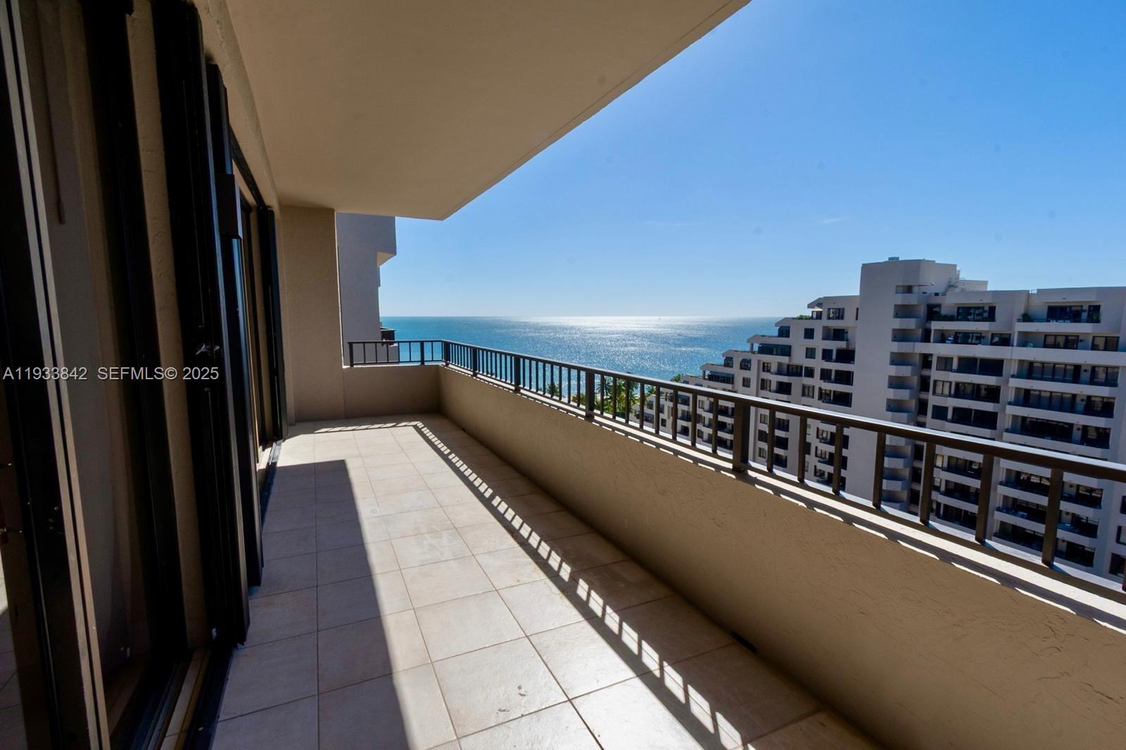 251 Crandon Blvd 1228