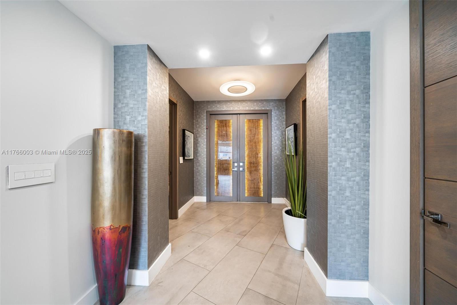 BAYSIDE VILLAGE EAST - Residential