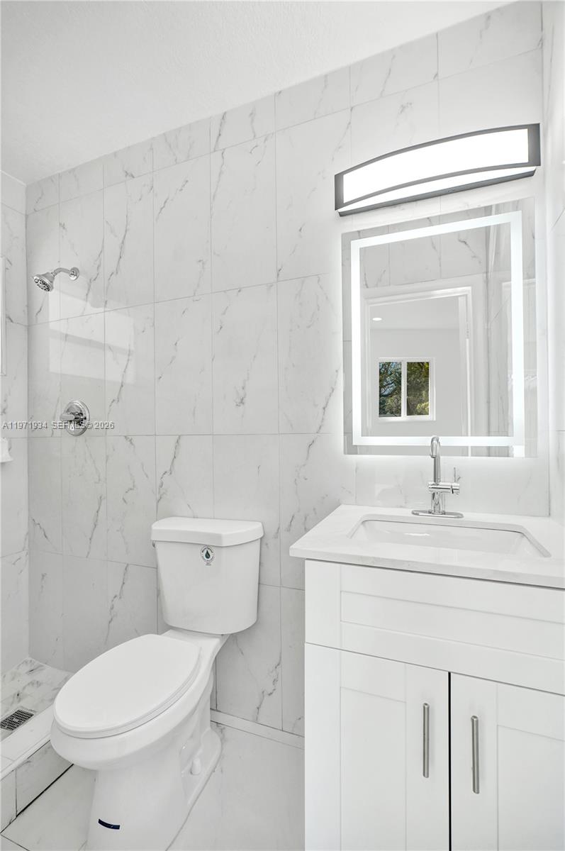 IVES ESTATES SEC 3 - Residential