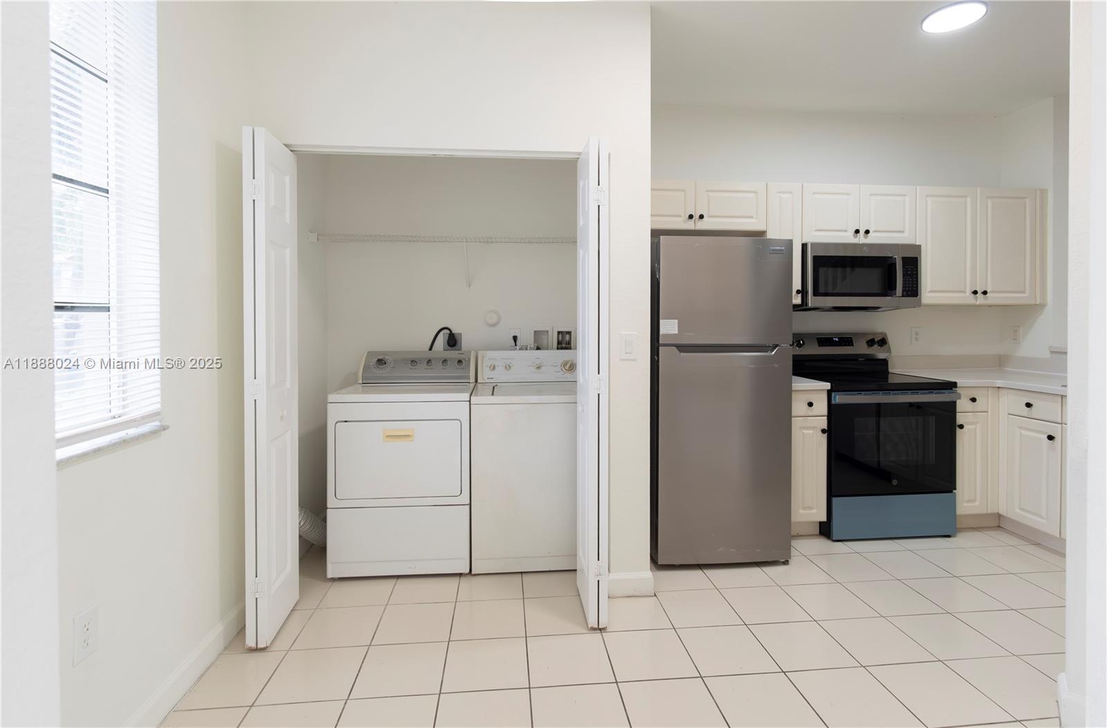 MEDITERRANEA - Residential