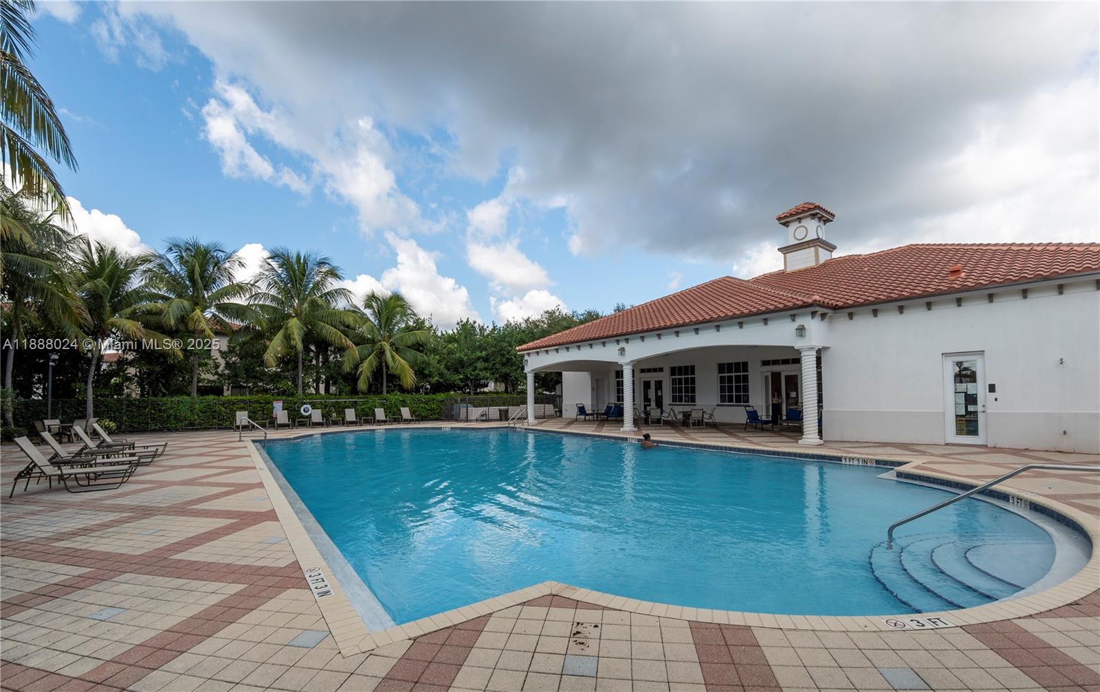 MEDITERRANEA - Residential