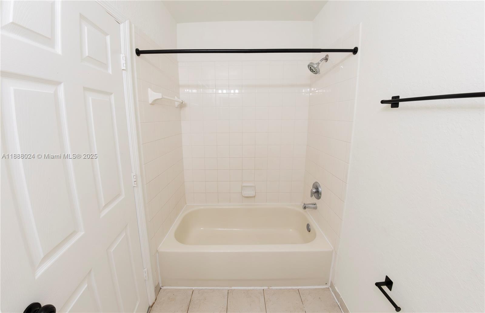 MEDITERRANEA - Residential