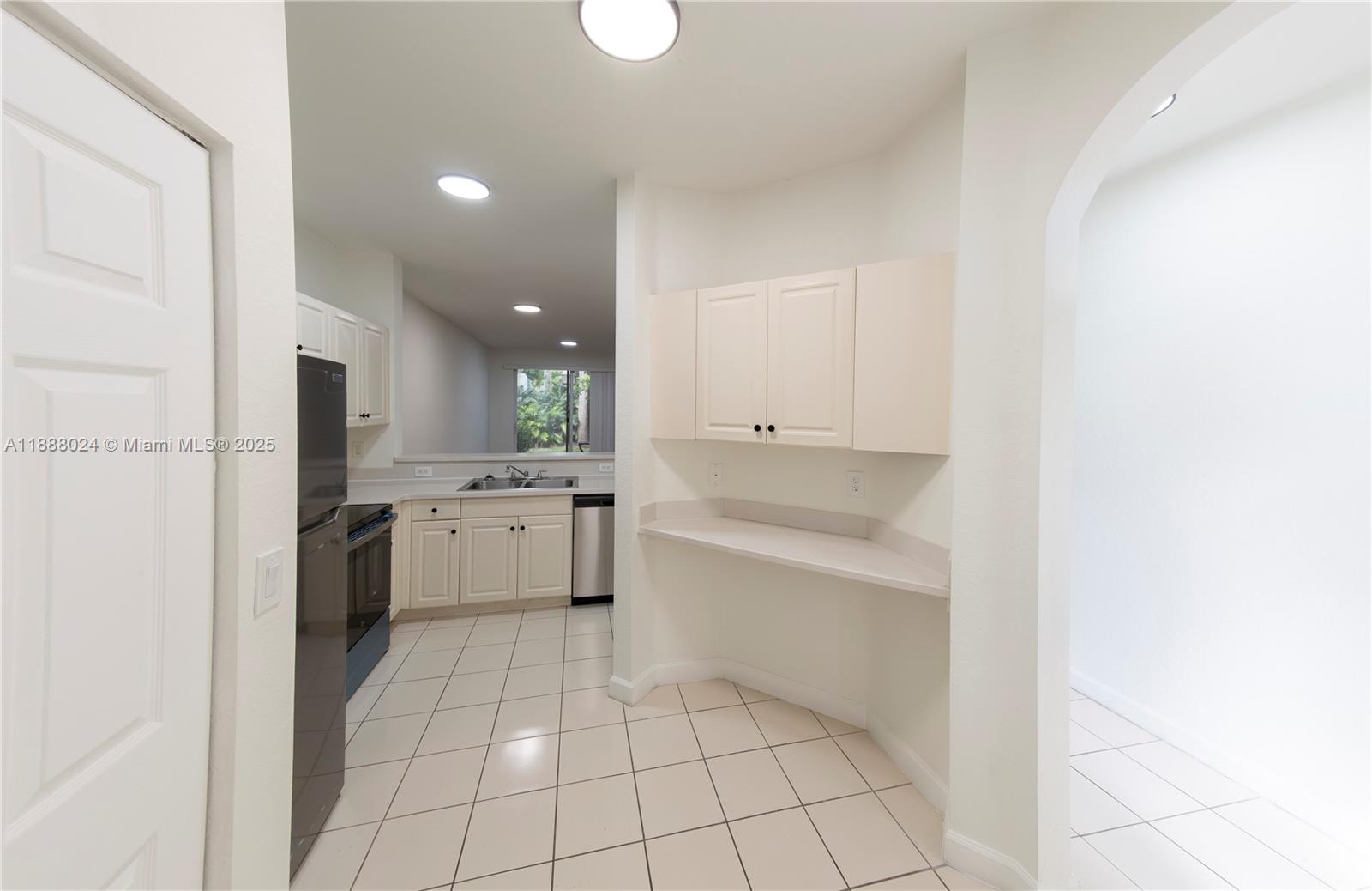 MEDITERRANEA - Residential