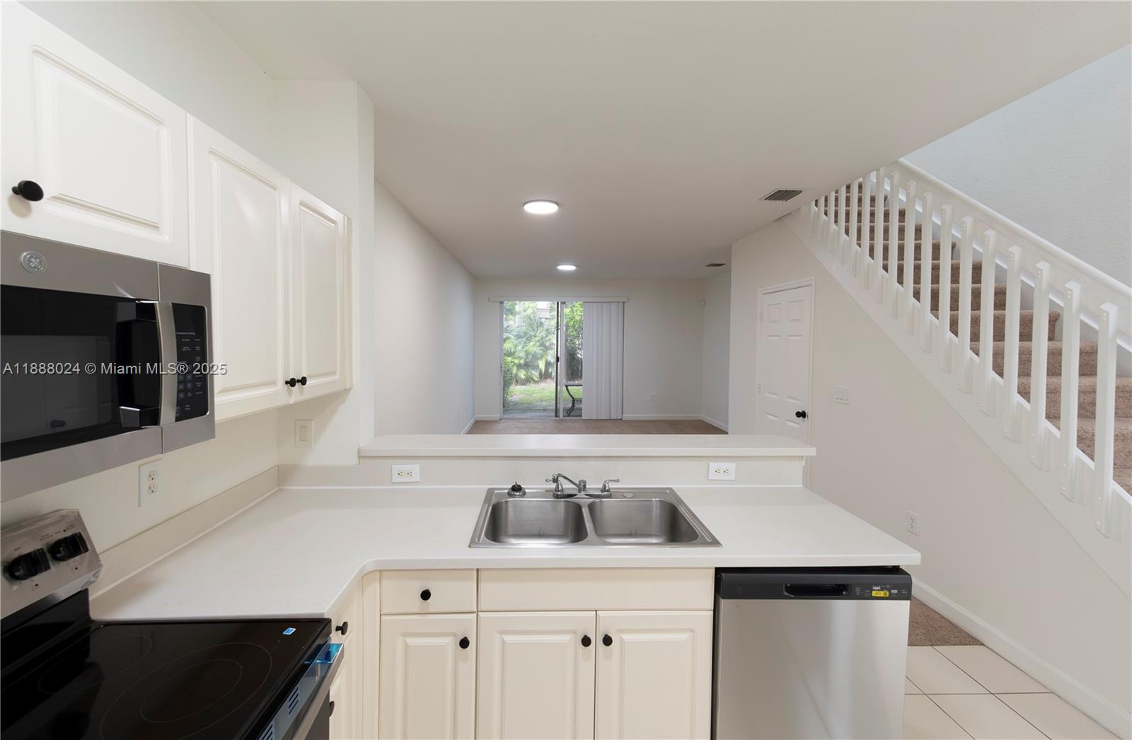 MEDITERRANEA - Residential