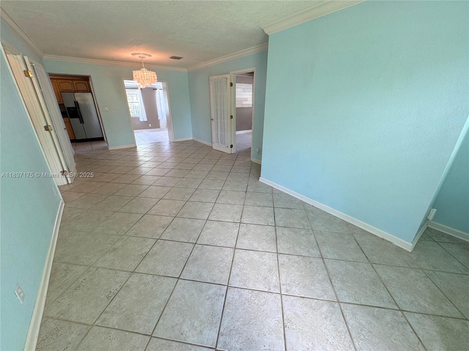 813 Date Palm Dr