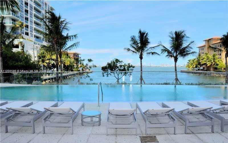 ICON BAY CONDO - Residential Lease