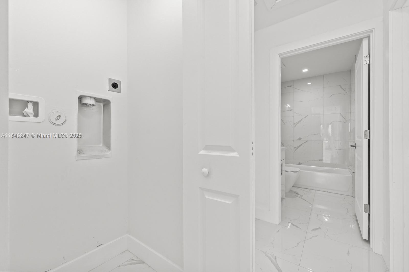 TOWN OF FLORIDA CITY - Residential Income