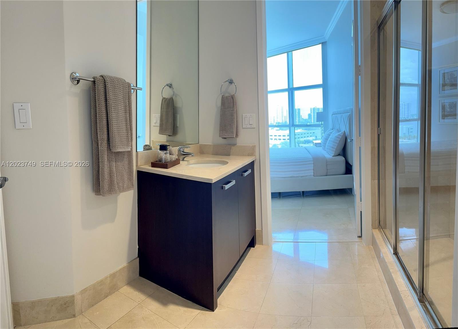 TRUMP PALACE CONDO - Residential Lease