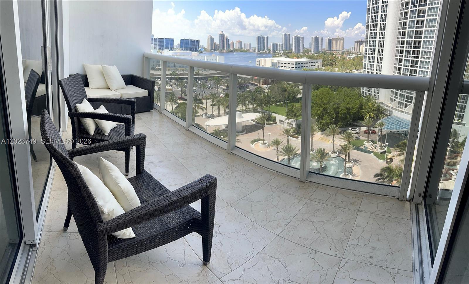 TRUMP PALACE CONDO - Residential Lease