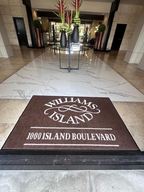 1000 ISL BLVD WILLIAMS IS - Residential Lease