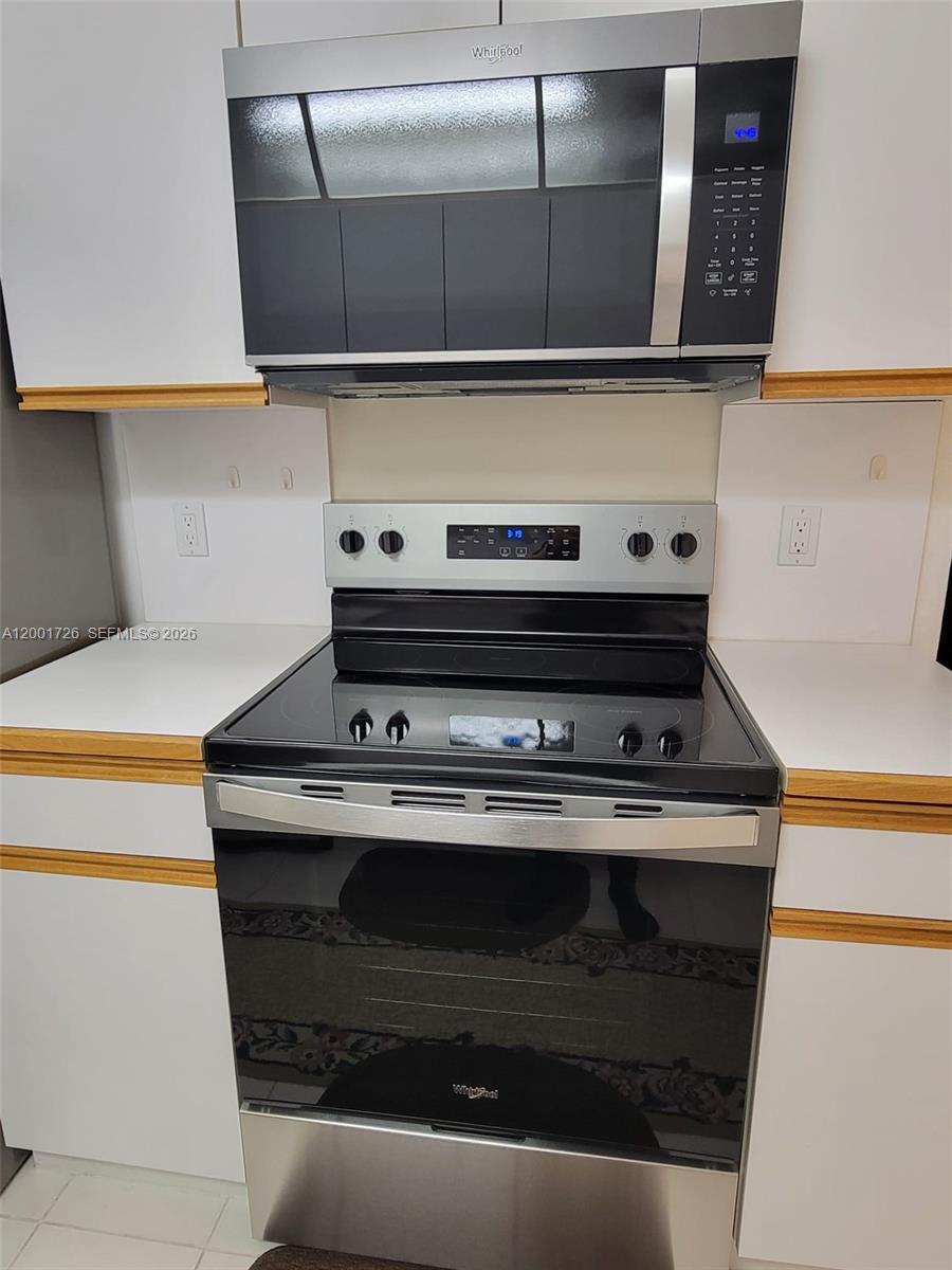 1000 ISL BLVD WILLIAMS IS - Residential Lease