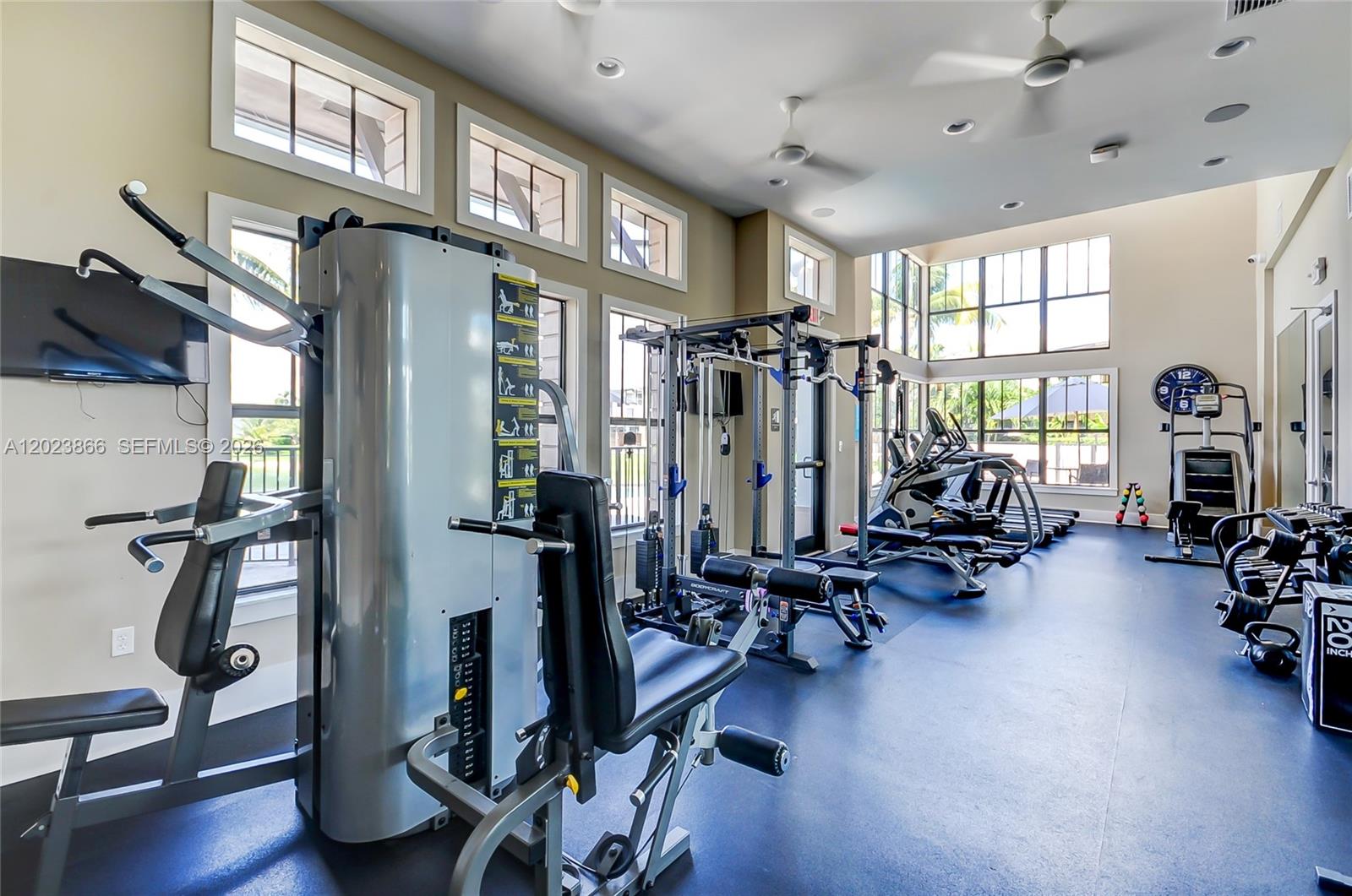 DORAL CAY - Residential