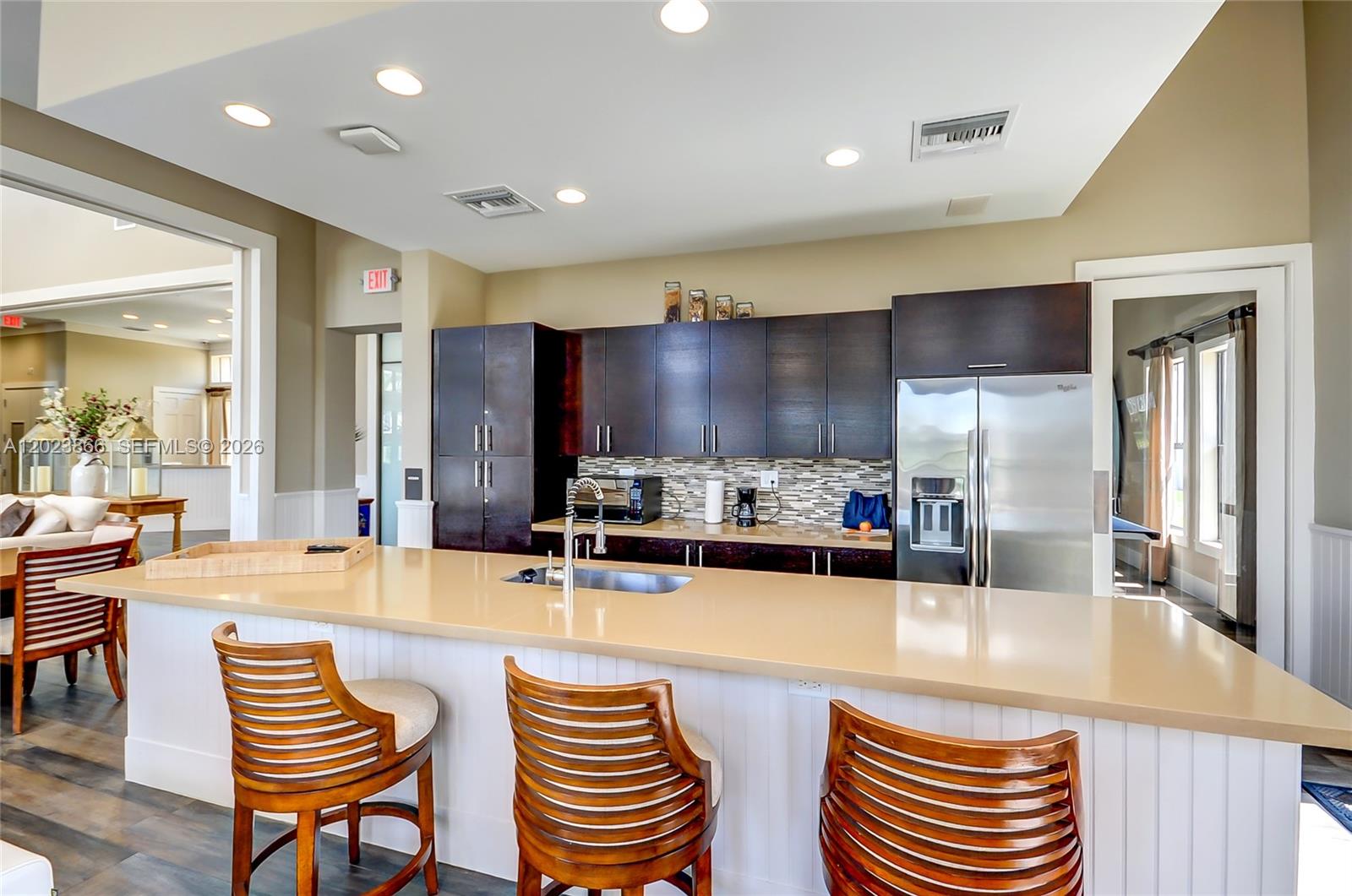 DORAL CAY - Residential