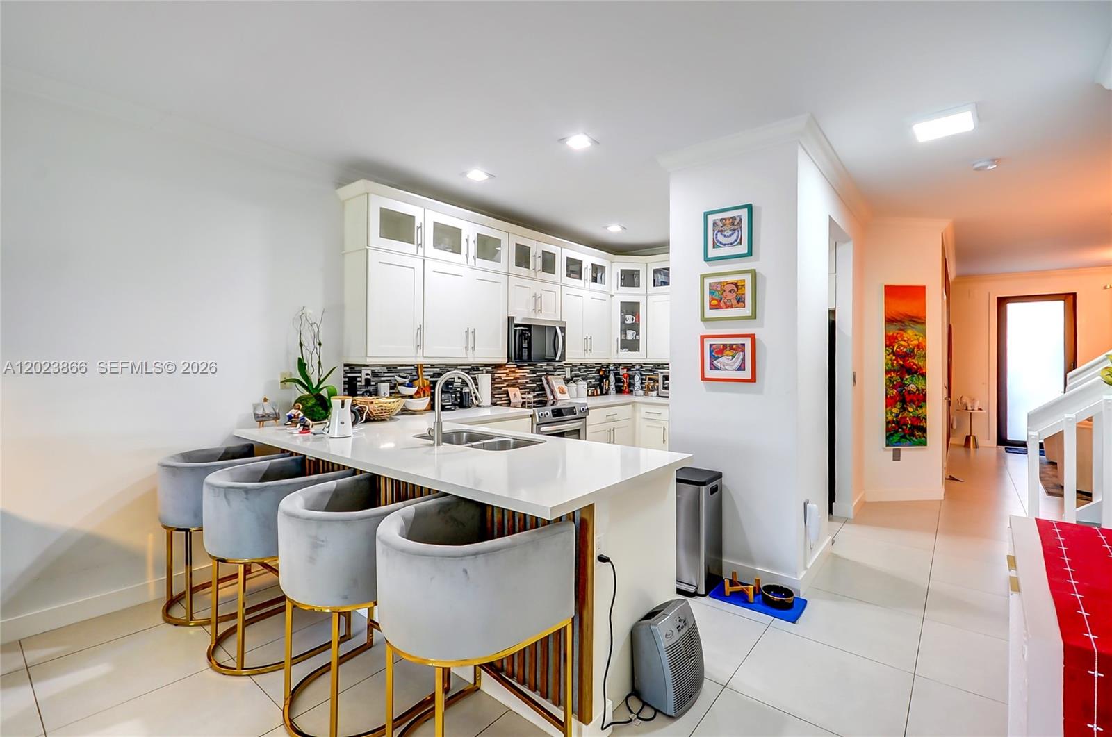 DORAL CAY - Residential