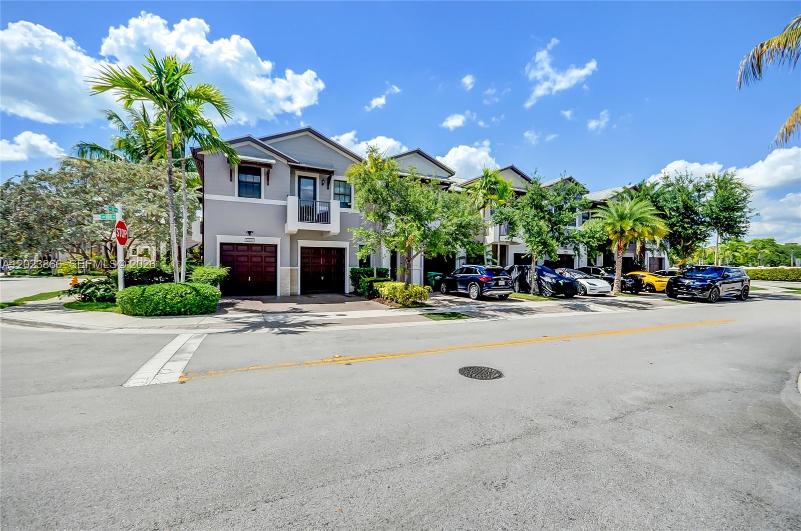 5820 NW 104th Ct