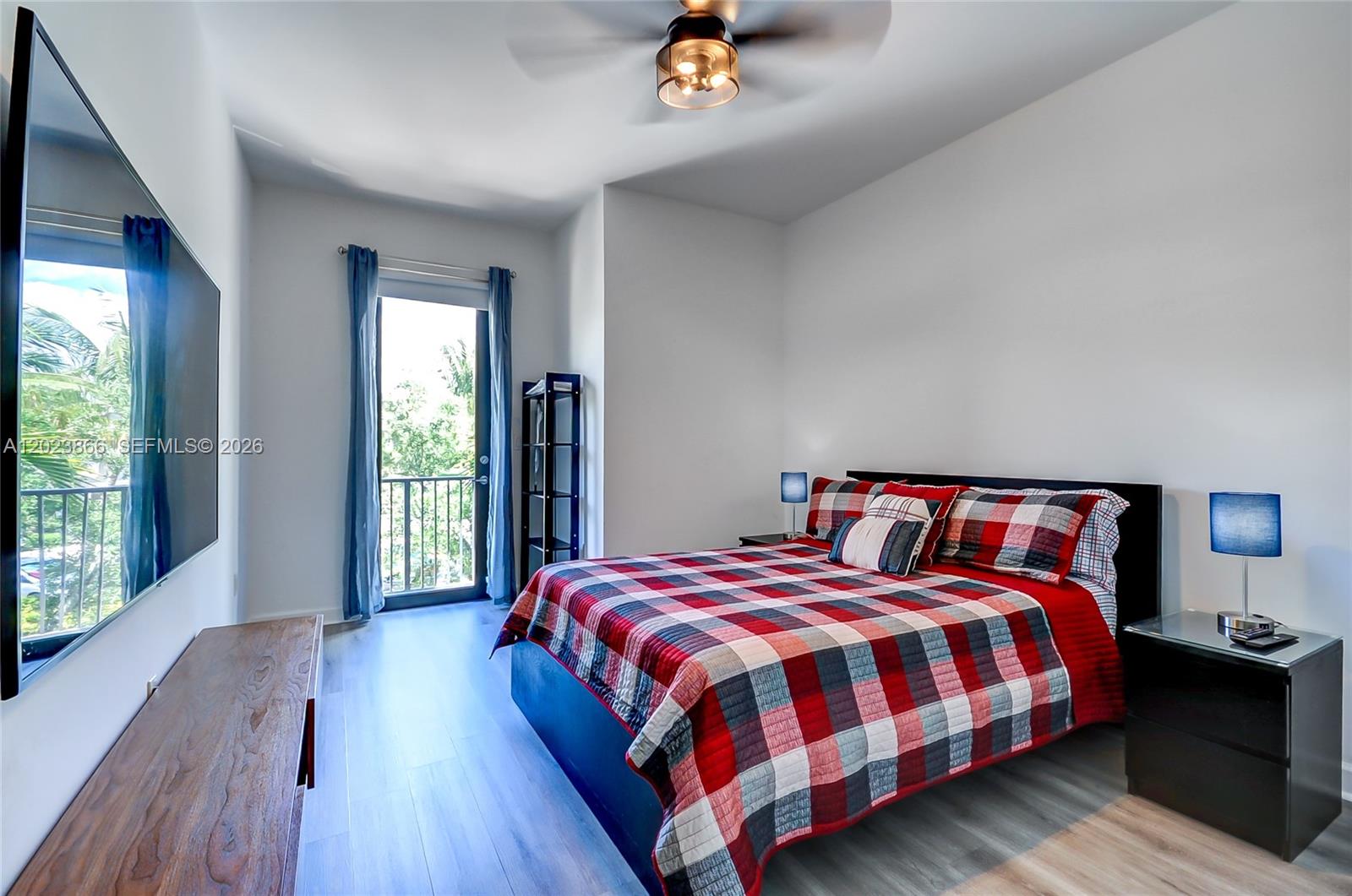 DORAL CAY - Residential