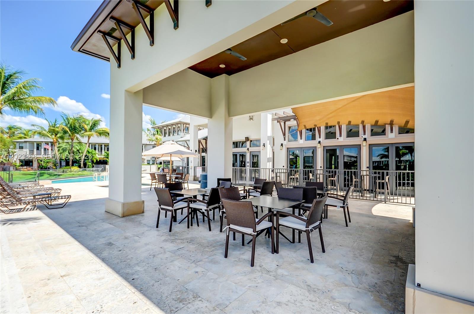 DORAL CAY - Residential