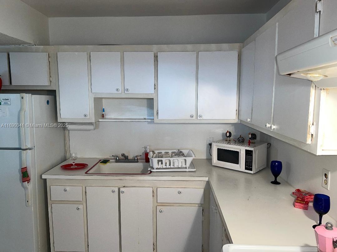 CRESTVIEW TOWERS CONDO - Residential