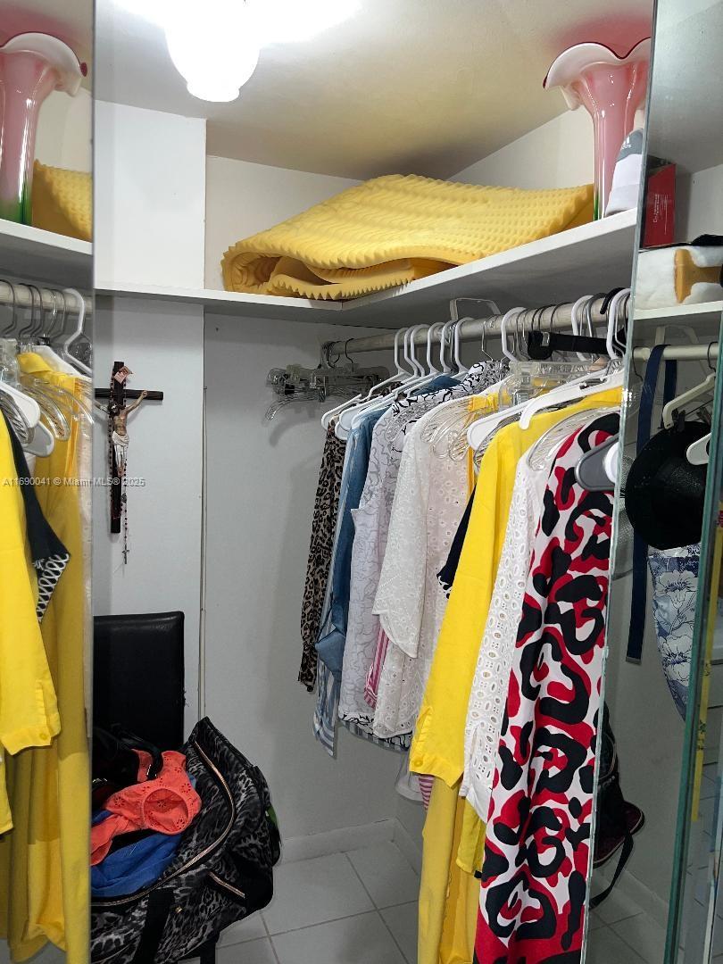 CRESTVIEW TOWERS CONDO - Residential