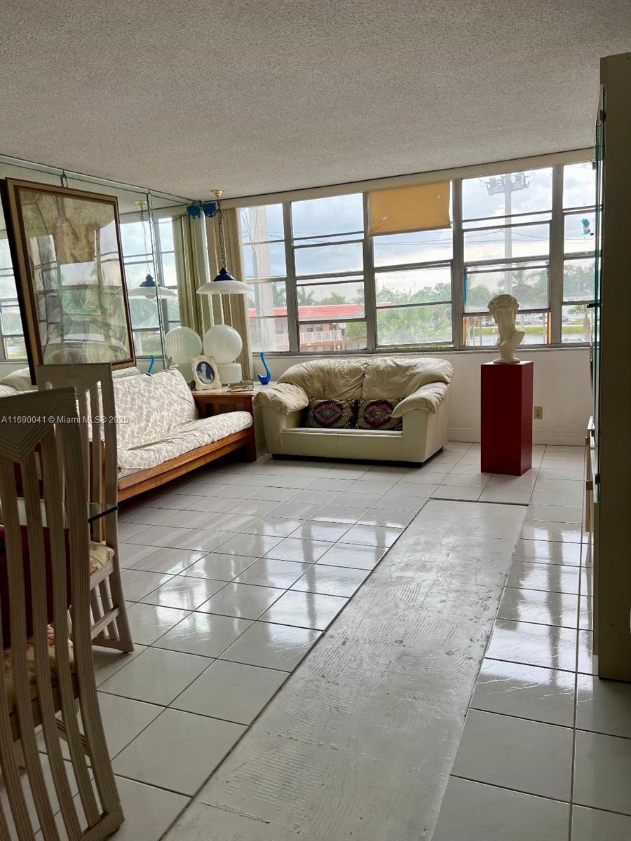 CRESTVIEW TOWERS CONDO - Residential