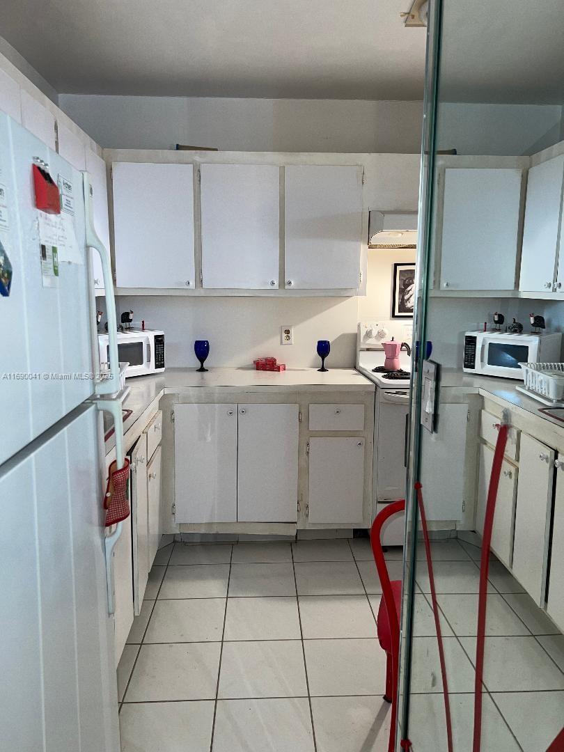 CRESTVIEW TOWERS CONDO - Residential