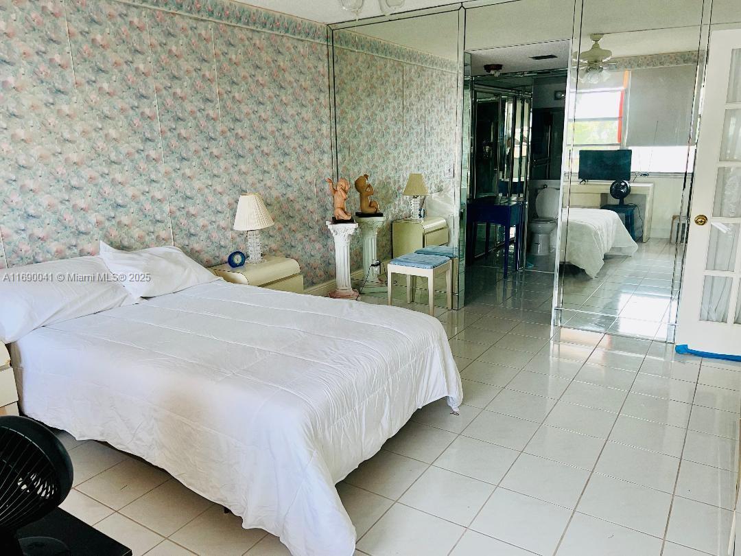 CRESTVIEW TOWERS CONDO - Residential